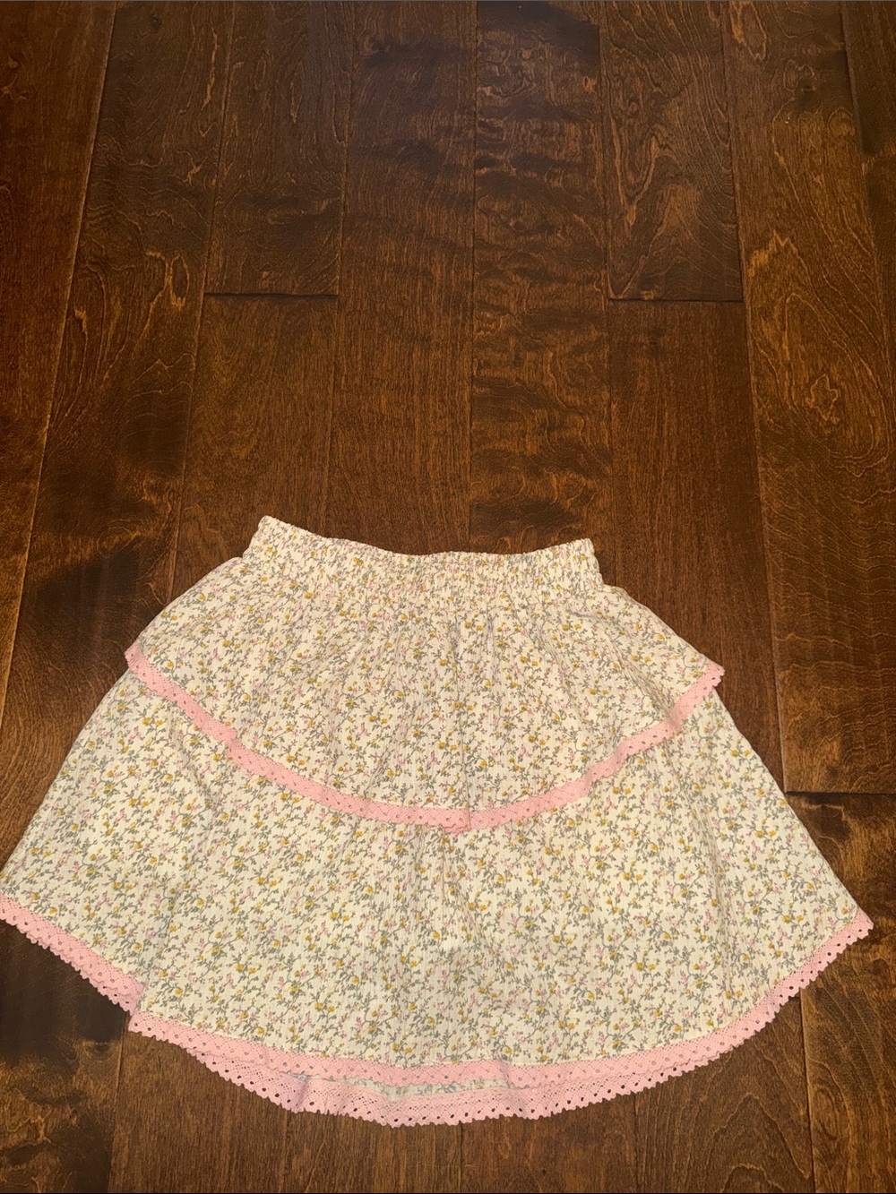 NWT Pleat Floral Tiered Parker Skort - Cream Ditsy - 16